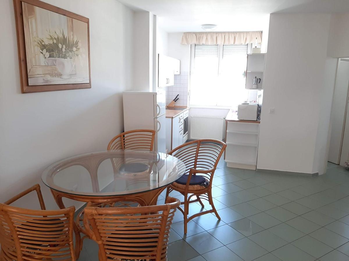 Max Thermal Apartman Héviz Zewnętrze zdjęcie