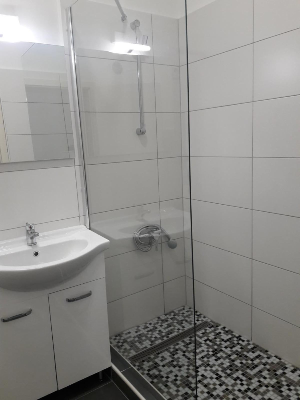 Max Thermal Apartman Héviz Zewnętrze zdjęcie